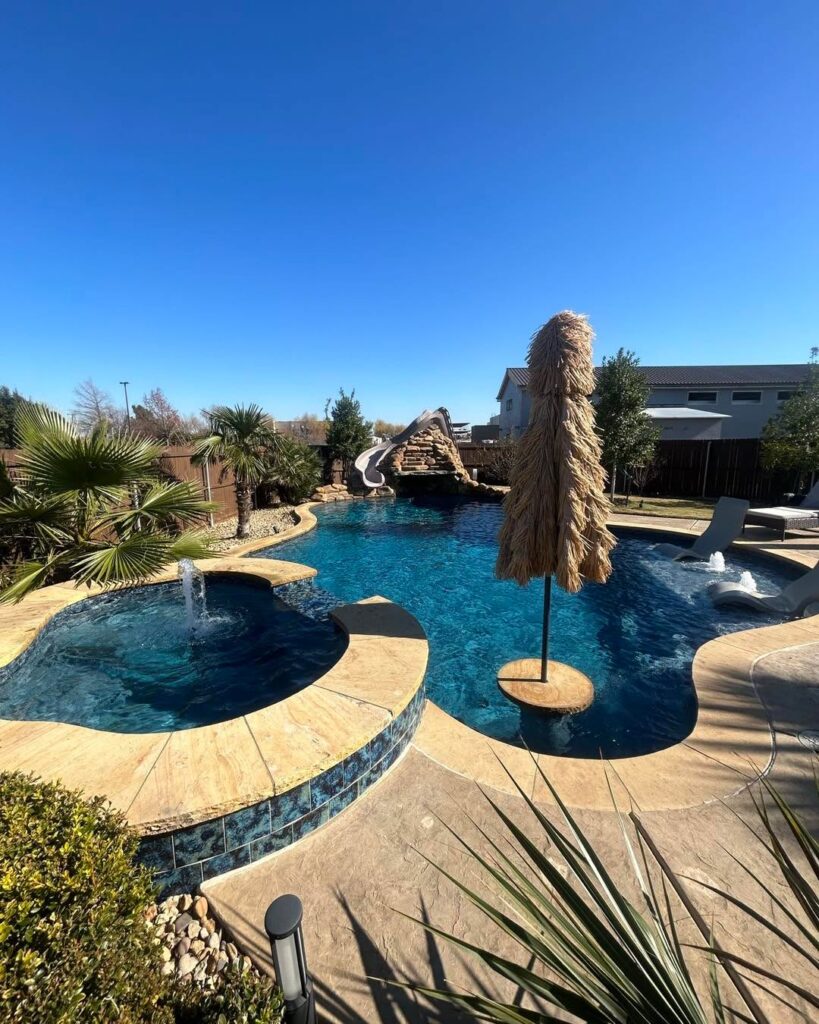 pool builder marketing